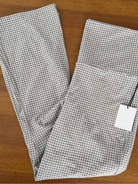 HATCH Maternity The Ultimate Before, During, & After Crop Flare Blue/ White Med